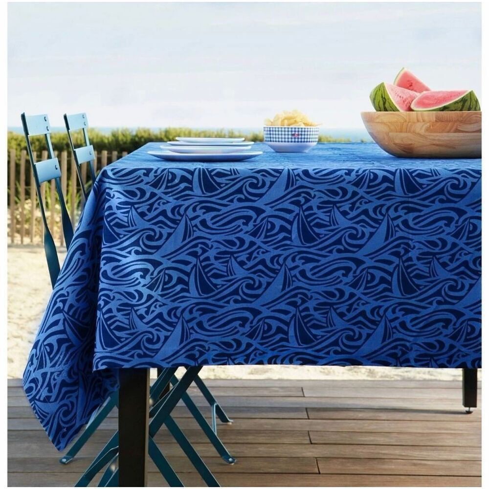 Authentic VINEYARD VINES For Target Rough Seas Tablecloth in Blue 60" x 84"